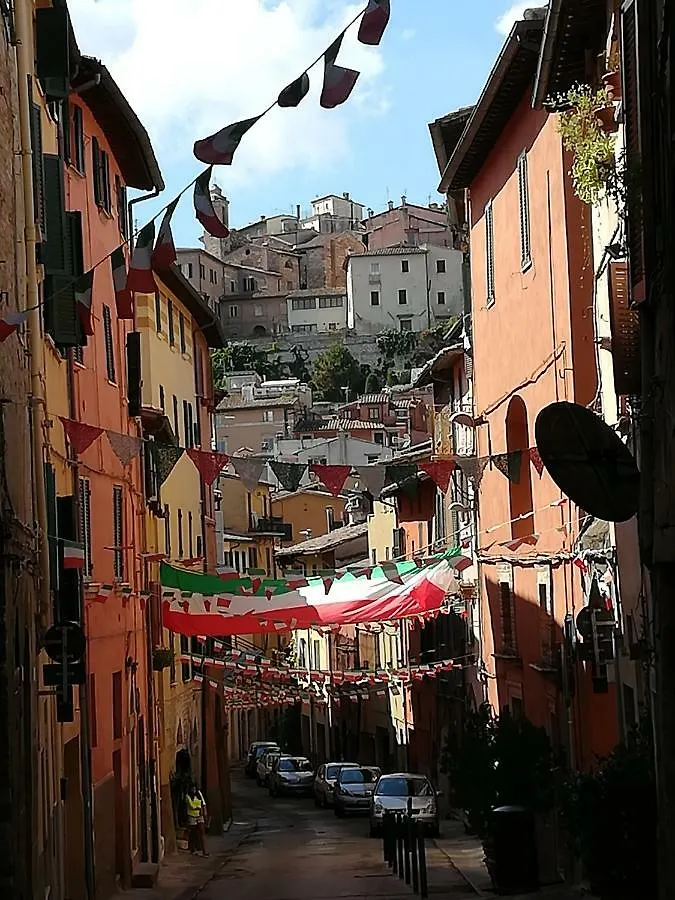 Central- Views - Air Conditioning - Easy Parking -Self Check In Perugia Apartment